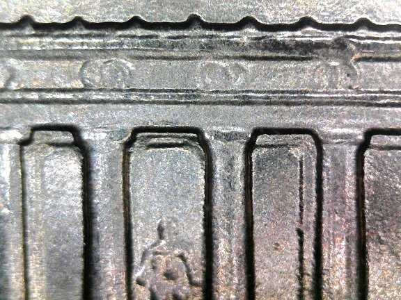 1990-D-LMC-With-Two-Different-Sized-FG-Initial